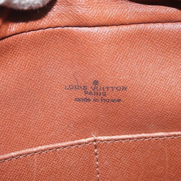 LOUIS VUITTON Monogram Compiegne 28 Clutch Bag LV Auth - Picture 15 of 16